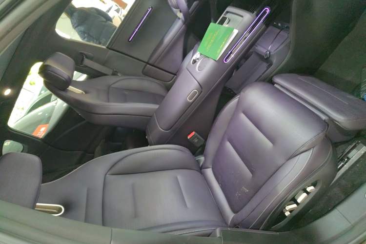 Used Avatr 07 2024 Pro+ All-Electric Version Right Front Seat