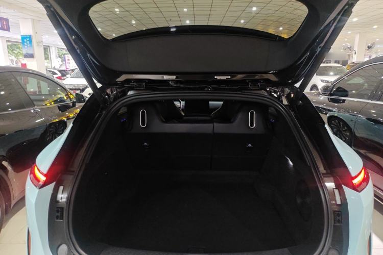 Used Avatr 07 2024 Pro+ All-Electric Version Trunk