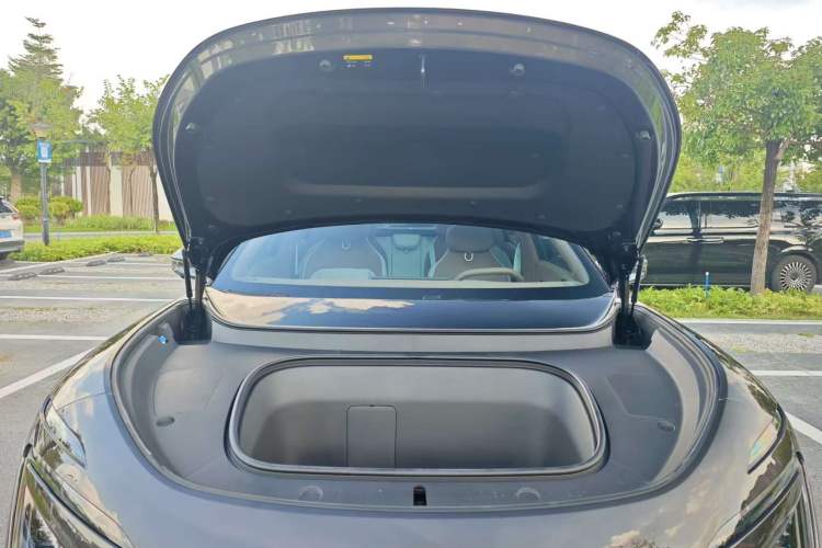 Used Avatr 07 2024 Pro+ All-Electric Version Engine Bay