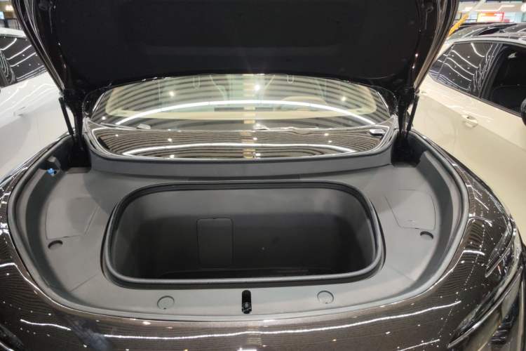 Used Avatr 07 2024 Pro+ All-Electric Version Engine Bay