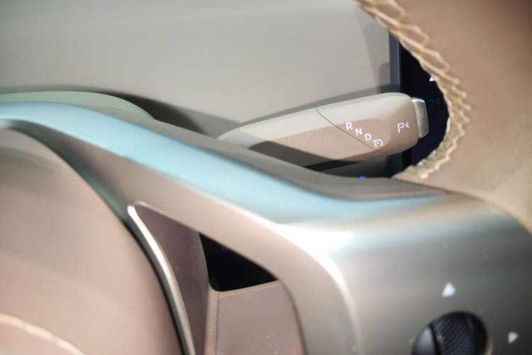 Used Avatr 07 2024 Pro+ All-Electric Version Gear Lever