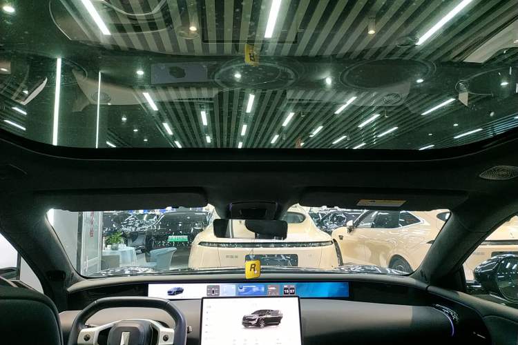 Used Avatr 07 2024 Max Extended-Range Edition Headliner
