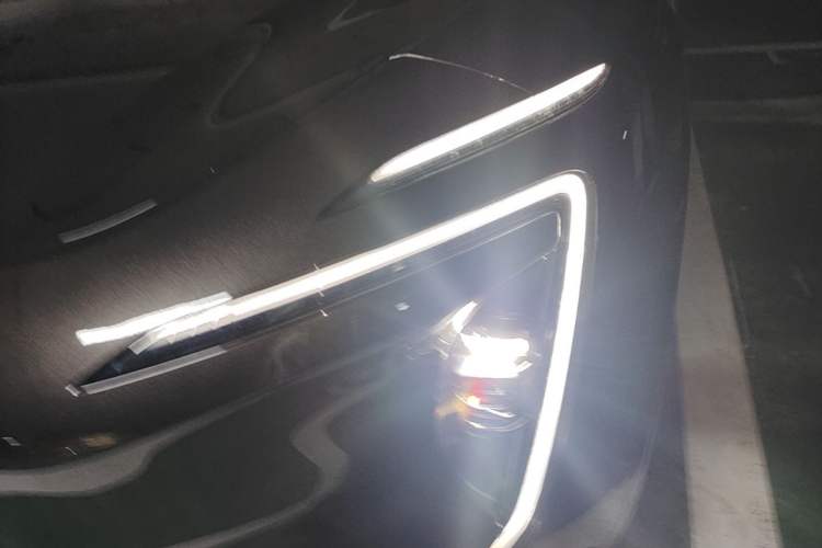 Used Avatr 07 2024 Max Extended-Range Edition Left Front Headlight