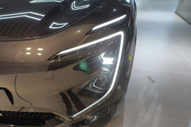 Used Avatr 07 2024 Pro+ Range-Extended Edition Left Front Headlight