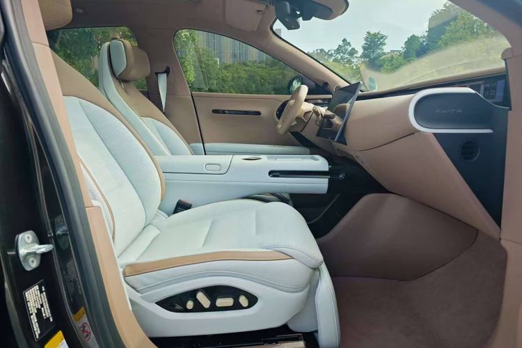 Used Avatr 07 2024 Pro+ All-Electric Version Right Front Seat
