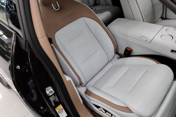 Used Avatr 07 2024 Pro+ All-Electric Version Right Front Seat