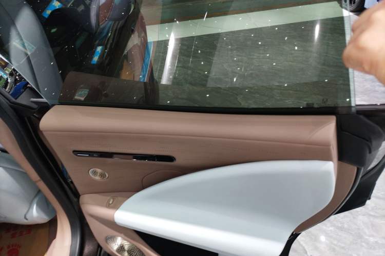 Used Avatr 07 2024 Pro+ All-Electric Version Right Rear Door Interior