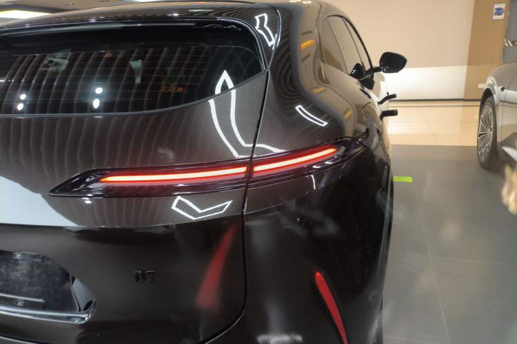Used Avatr 07 2024 Pro+ Range-Extended Edition Right Rear Taillight