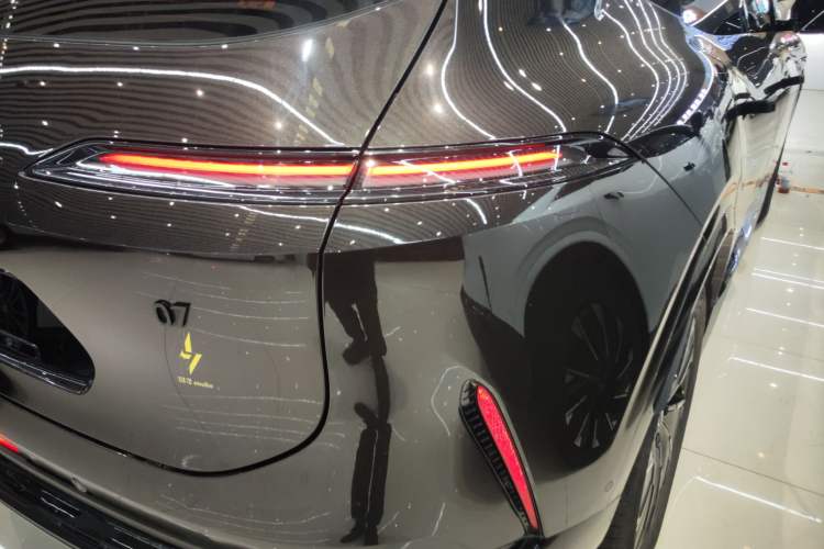 Used Avatr 07 2024 Pro+ All-Electric Version Right Rear Taillight