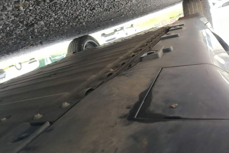 Used Avatr 07 2024 Max Extended-Range Edition Right Side Sill