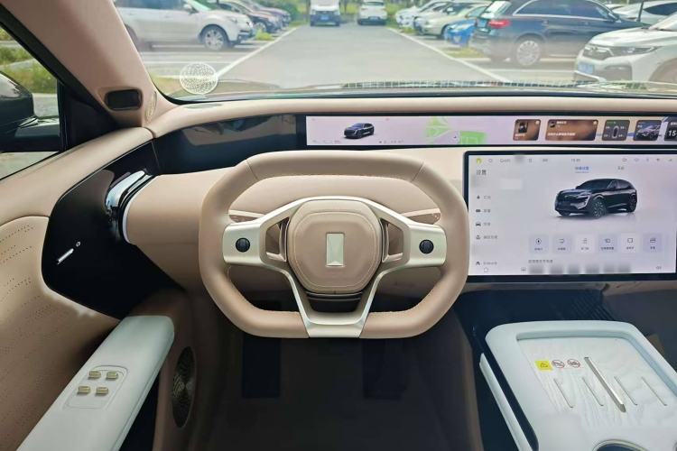 Used Avatr 07 2024 Pro+ All-Electric Version Steering Wheel