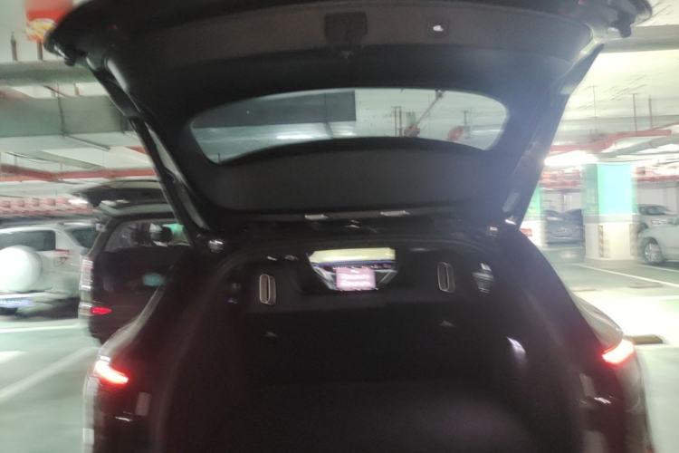 Used Avatr 07 2024 Max Extended-Range Edition Trunk