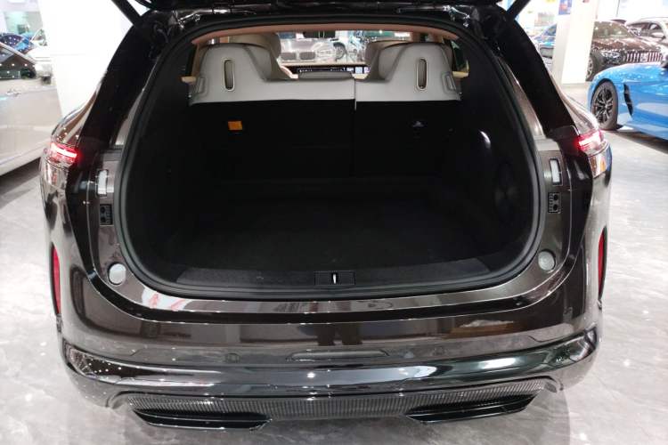 Used Avatr 07 2024 Pro+ All-Electric Version Trunk
