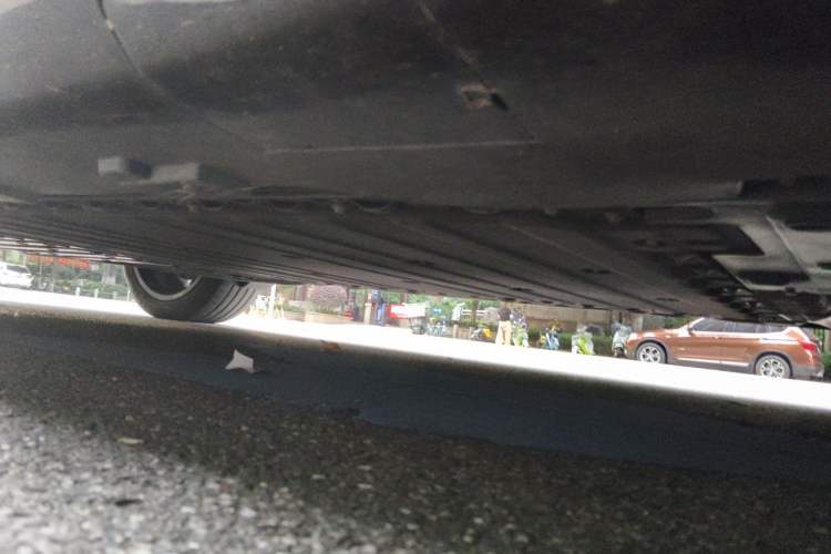 Used Avatr 07 2024 Pro Extended-Range Edition Chassis Front Right