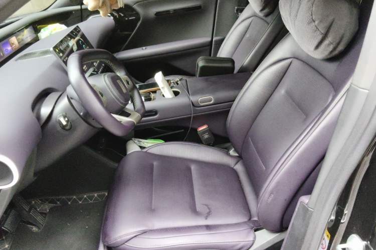 Used Avatr 07 2024 Pro Extended-Range Edition Left Front Seat
