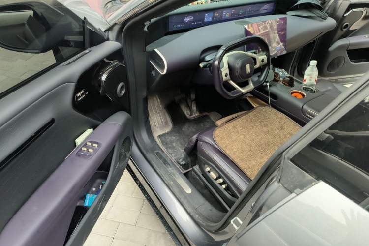 Used Avatr 07 2024 Max Extended-Range Edition Driver Seat