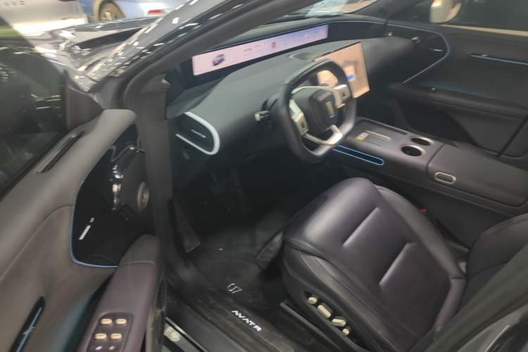 Used Avatr 07 2024 Max Extended-Range Edition Driver Seat
