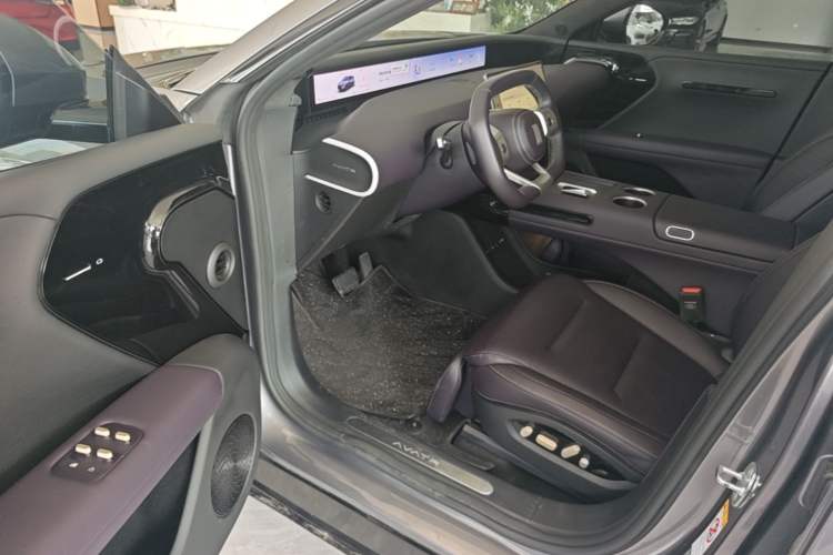 Used Avatr 07 2024 Max Extended-Range Edition Driver Seat