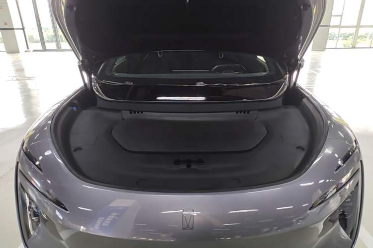 Used Avatr 07 2024 Max Extended-Range Edition Engine Bay