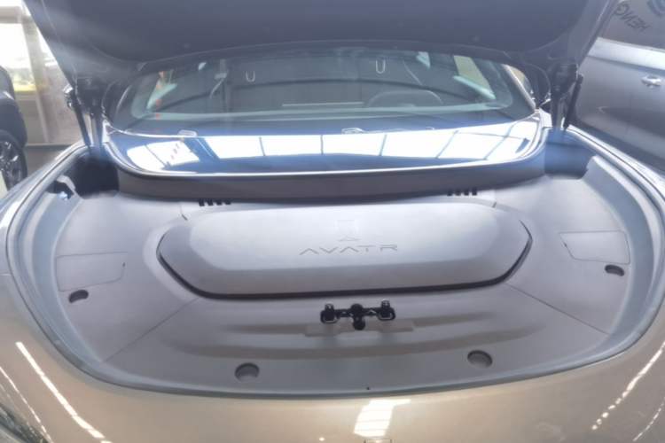 Used Avatr 07 2024 Max Extended-Range Edition Engine Bay