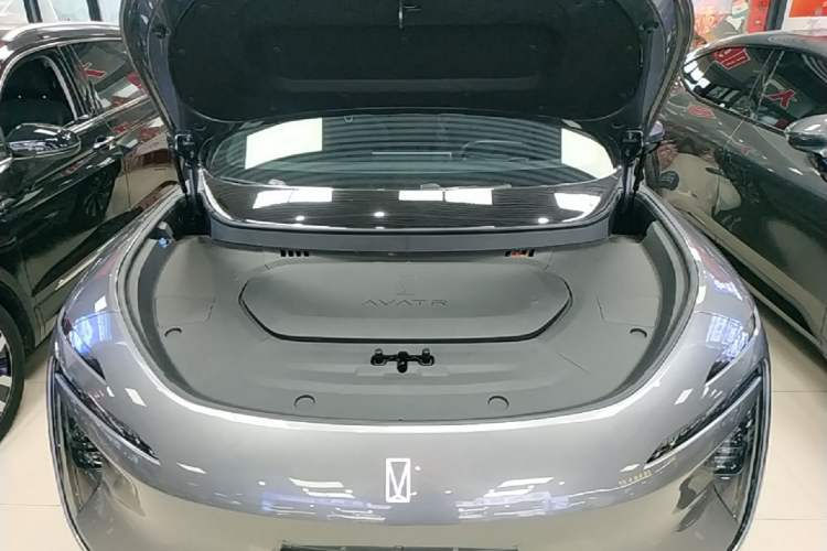 Used Avatr 07 2024 Max Extended-Range Edition Engine Bay
