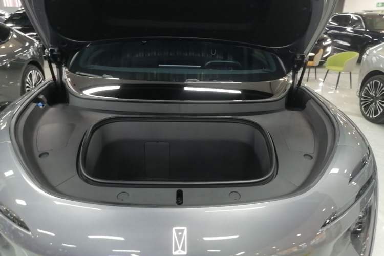 Used Avatr 07 2024 Max Pure Electric Edition Engine Bay