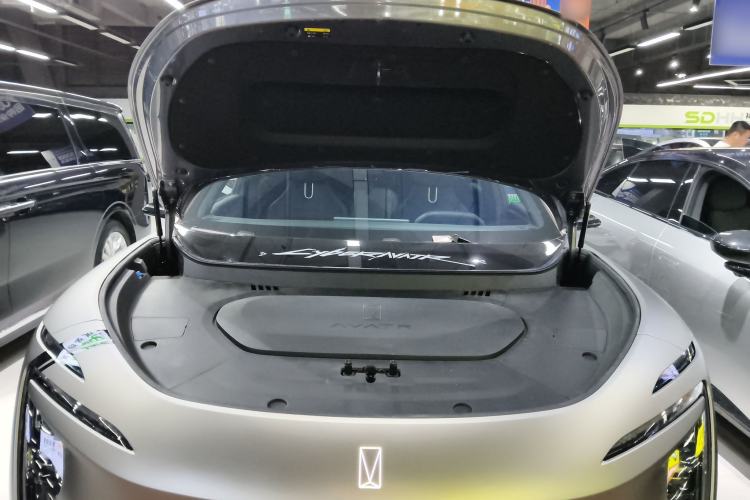 Used Avatr 07 2024 Max Extended-Range Edition Engine Bay