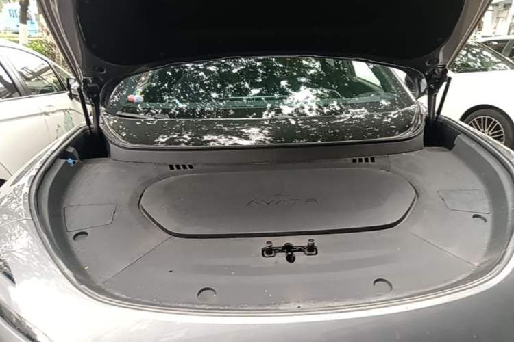 Used Avatr 07 2024 Max Extended-Range Edition Engine Bay