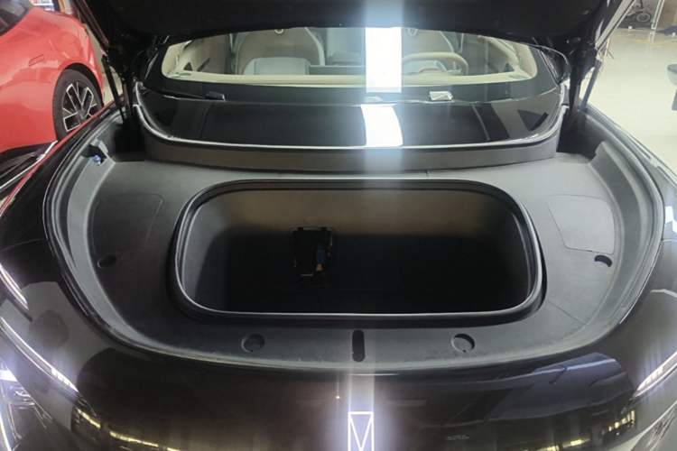 Used Avatr 07 2024 Pro+ All-Electric Version Engine Bay