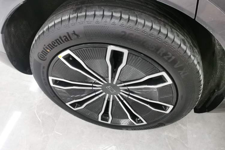 Used Avatr 07 2024 Max Pure Electric Edition Exterior 2