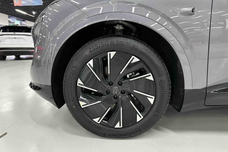 Used Avatr 07 2024 Max Extended-Range Edition Exterior 2