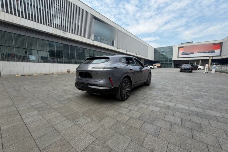 Used Avatr 07 2024 Max Extended-Range Edition Exterior 3