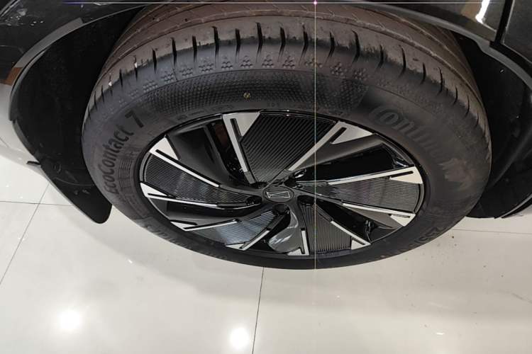 Used Avatr 07 2024 Max Extended-Range Edition Exterior 5