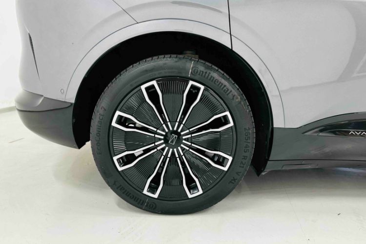 Used Avatr 07 2024 Max Extended-Range Edition Exterior 6