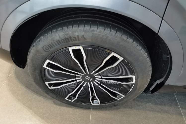 Used Avatr 07 2024 Max Extended-Range Edition Exterior 8