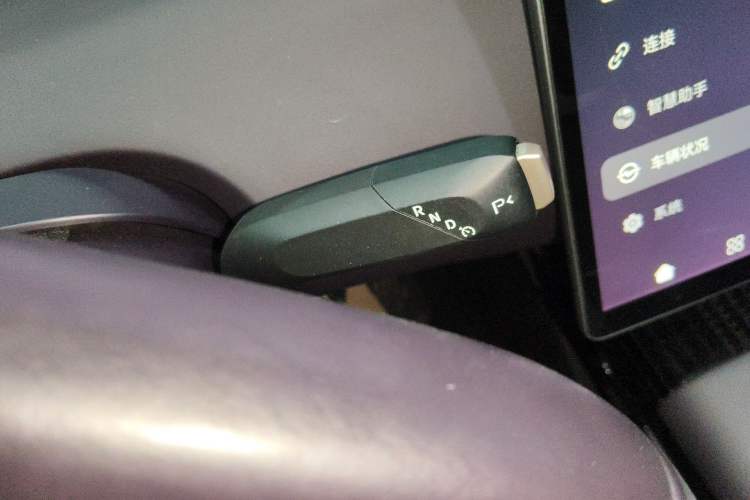 Used Avatr 07 2024 Max Extended-Range Edition Gear Lever