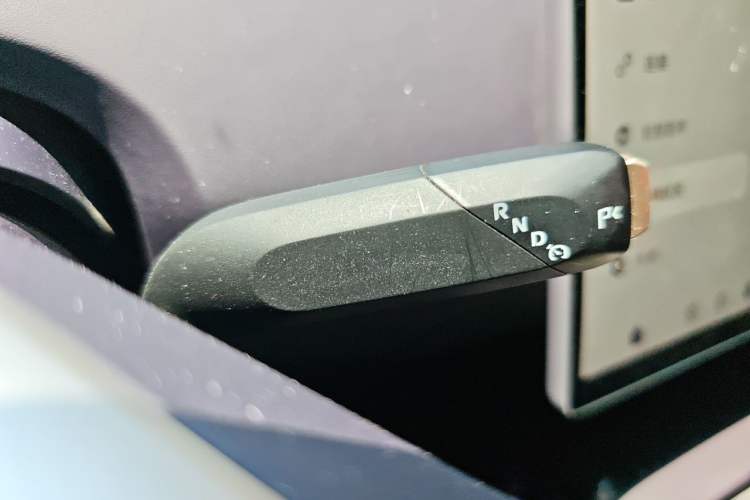Used Avatr 07 2024 Max Extended-Range Edition Gear Lever