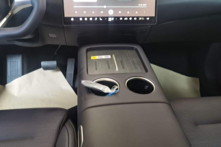 Used Avatr 07 2024 Max Extended-Range Edition Gear Lever