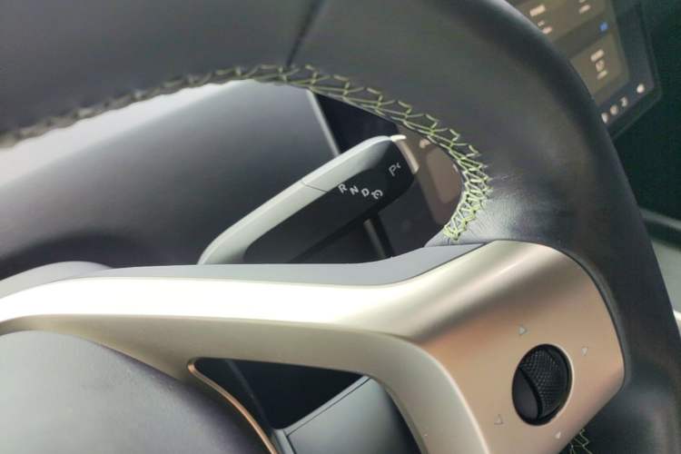 Used Avatr 07 2024 Max Extended-Range Edition Gear Lever