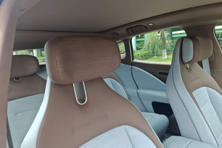 Used Avatr 07 2024 Max Extended-Range Edition Headliner