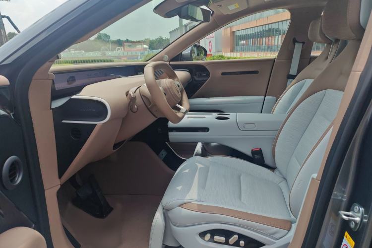 Used Avatr 07 2024 Max Extended-Range Edition Interior 1