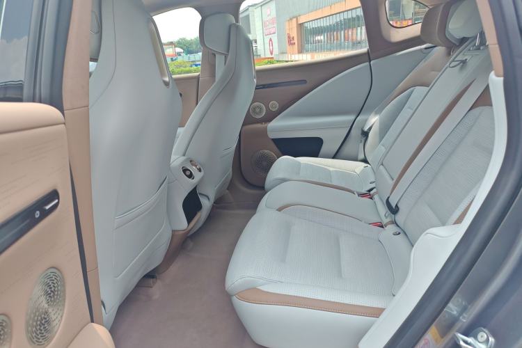 Used Avatr 07 2024 Max Extended-Range Edition Interior 2
