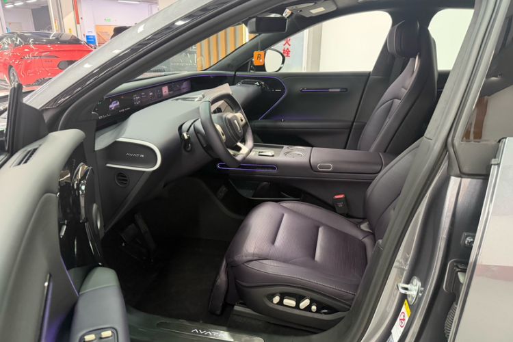 Used Avatr 07 2024 Max Extended-Range Edition Interior 3