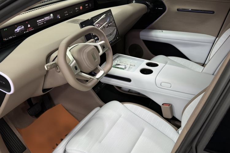 Used Avatr 07 2024 Pro+ Range-Extended Edition Interior 4