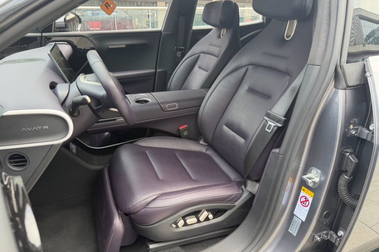 Used Avatr 07 2024 Max Extended-Range Edition Interior 5