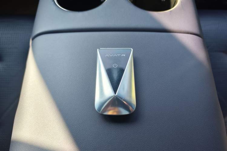 Used Avatr 07 2024 Max Extended-Range Edition Interior 6