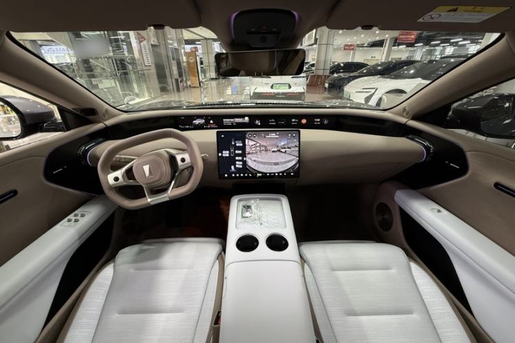 Used Avatr 07 2024 Pro+ Range-Extended Edition Interior 7