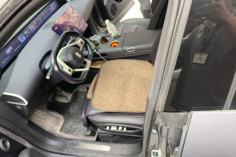Used Avatr 07 2024 Max Extended-Range Edition Left Front Seat