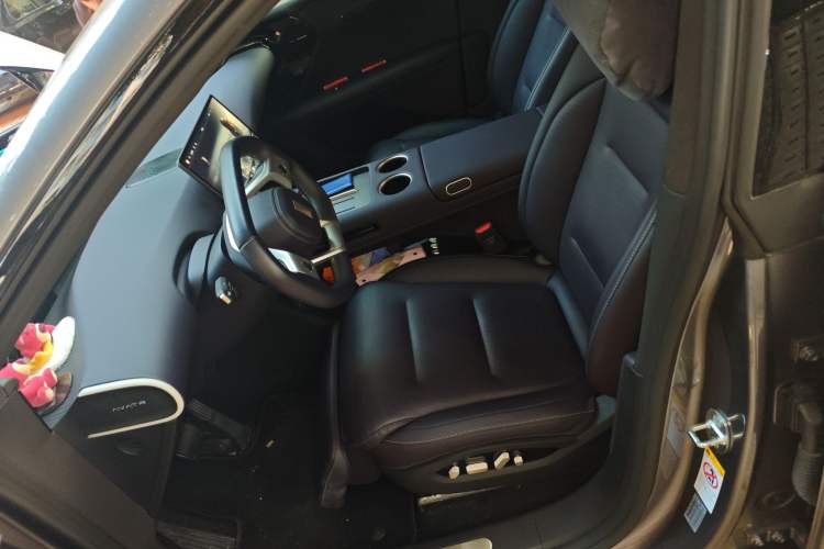 Used Avatr 07 2024 Max Extended-Range Edition Left Front Seat
