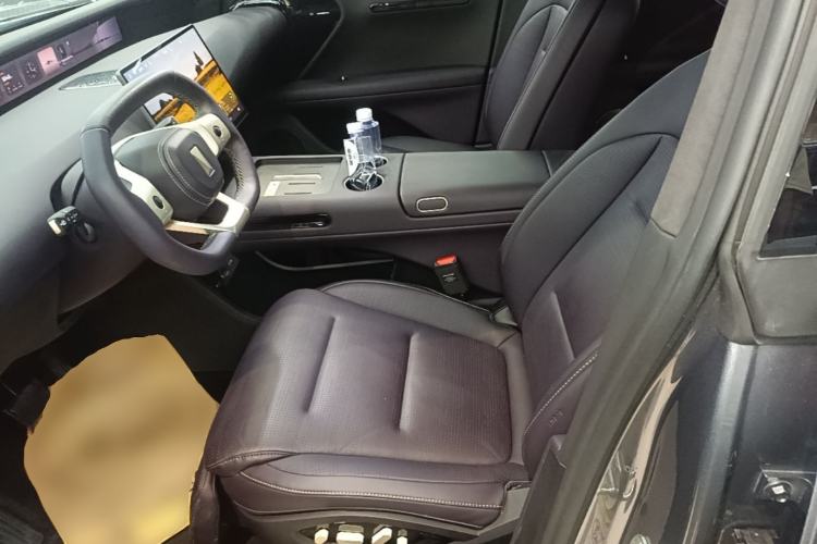 Used Avatr 07 2024 Max Extended-Range Edition Left Front Seat